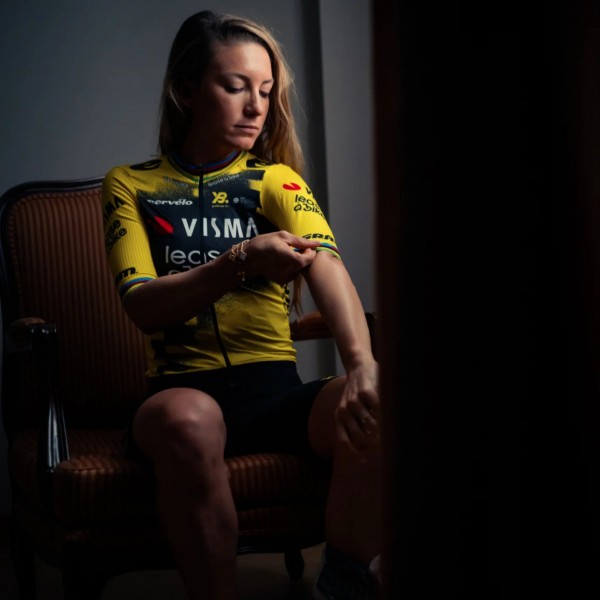 Bekleidung Damen Team Visma Lease a bike 2025 The Wingbeat frau trikot